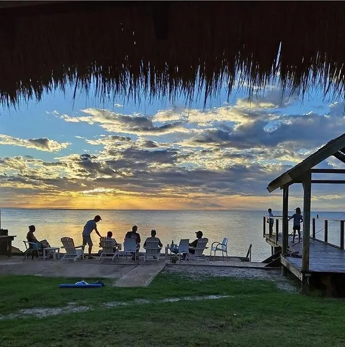 Belle'S On Ballow - Kookaburra Lodge - Absolute Waterfront Amity Point