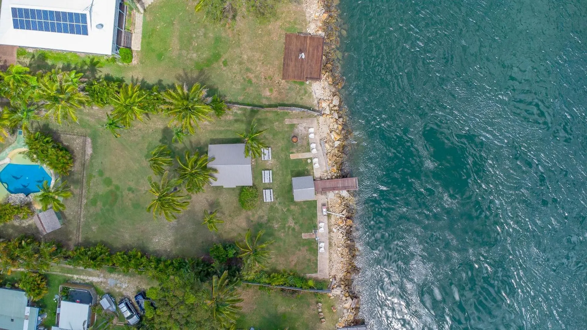 Belle'S On Ballow - Kookaburra Lodge - Absolute Waterfront Amity Point Apartamento