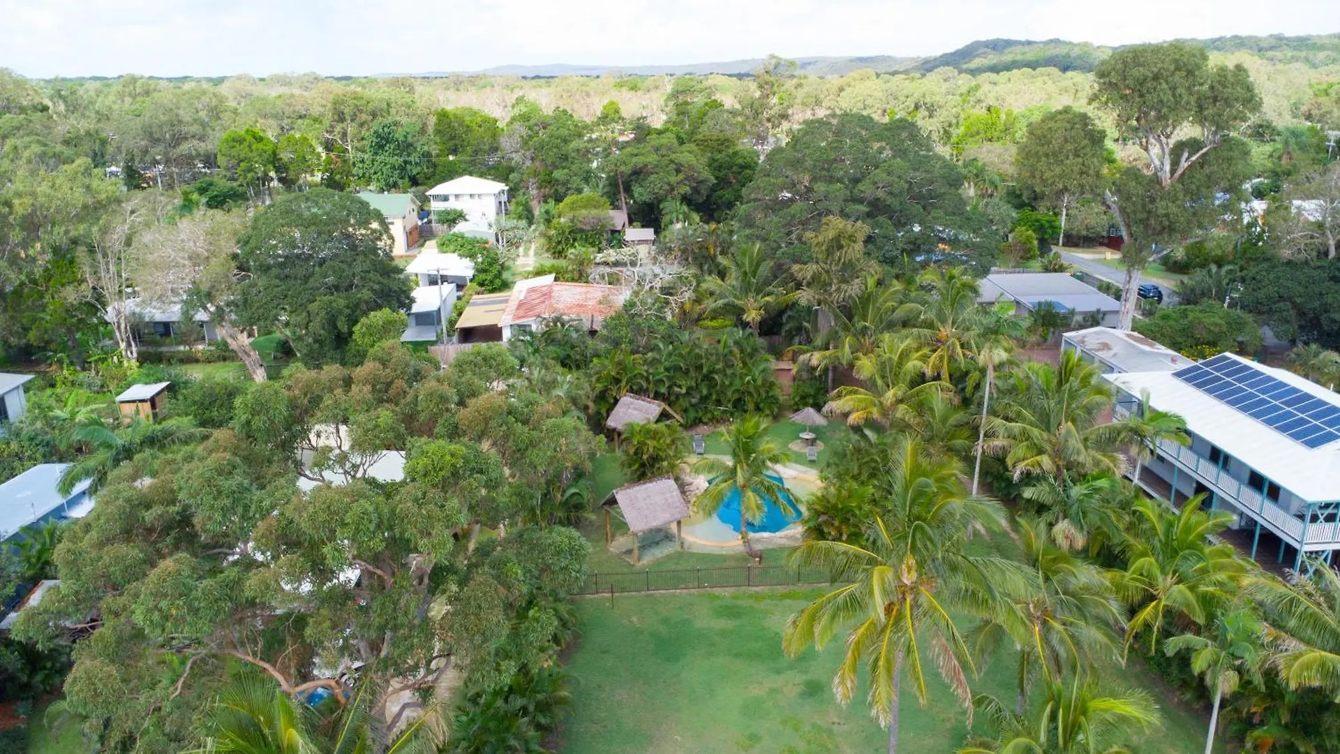 Belle'S On Ballow - Kookaburra Lodge - Absolute Waterfront Amity Point Apartamento